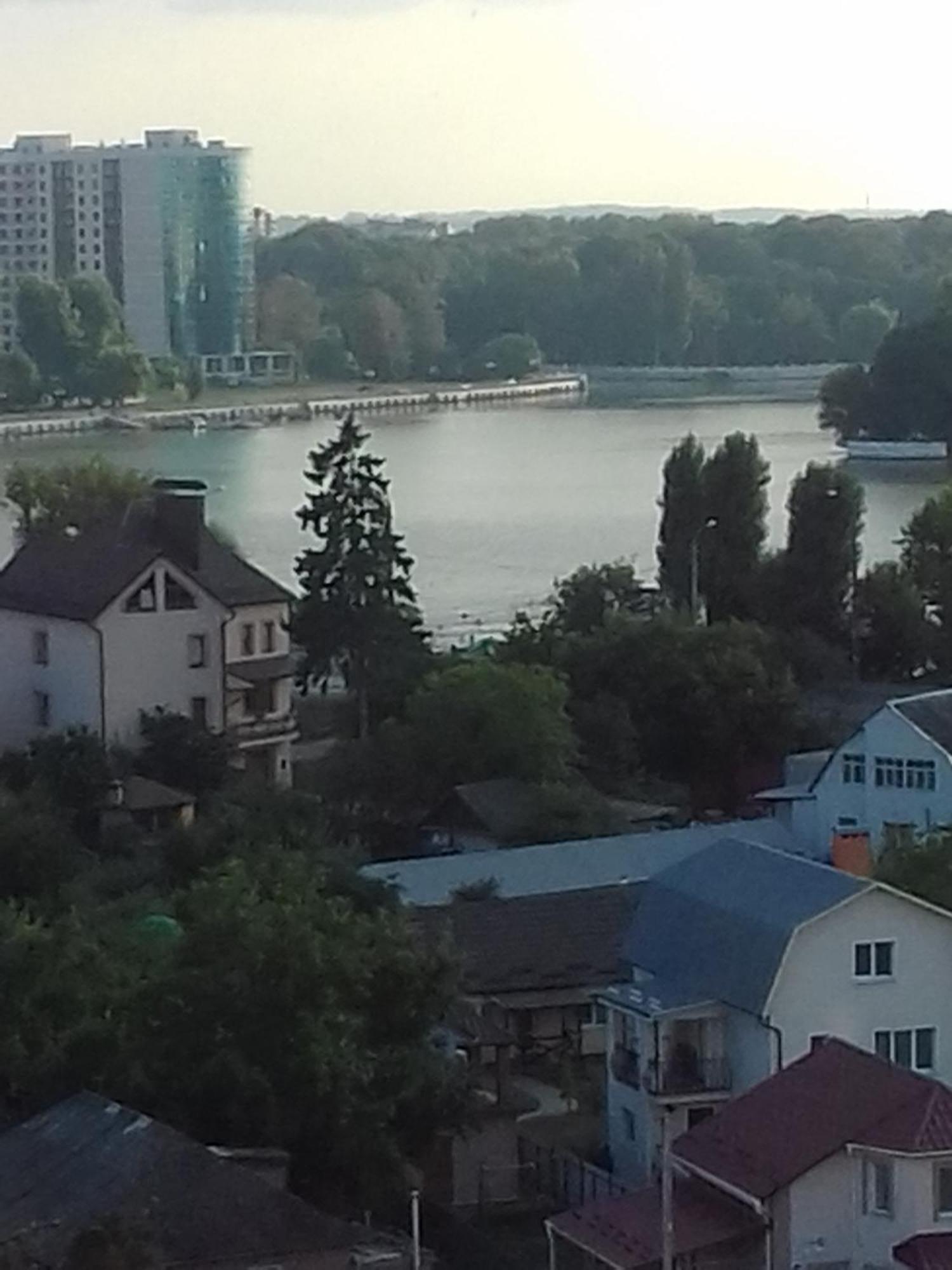 Заречанская 57/1 Khmel'nyts'kyy Exterior foto